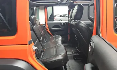 Jeep Wrangler 2020, 105328 км, за 21433.24 USD - фото 26
