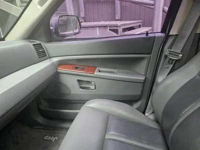 Jeep Cherokee 2007, 58000 км, за 9751.02 USD - фото 13
