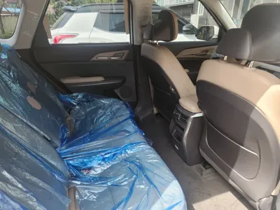 Kia EV5 2026, 3200 км, за 22082.18 USD - фото 6