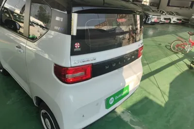 Wuling Hongguang MINIEV 2022, 14700 км, за 5021 USD