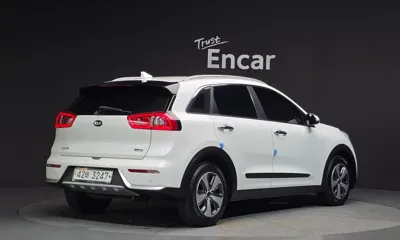 Kia Niro 2017, 154501 км, за 6760.71 USD