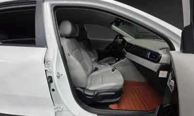 Kia Niro 2017, 154501 км, за 6760.71 USD - фото 10