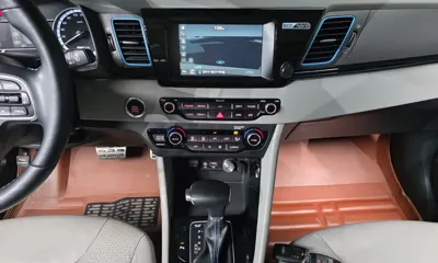 Kia Niro 2017, 154501 км, за 6760.71 USD - фото 16