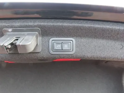 Audi A6 2021, 140309 км, за 16783.46 USD - фото 6