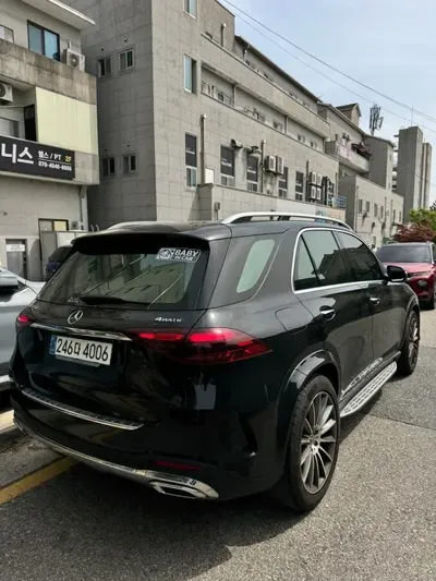 Mercedes-Benz GLE-Class