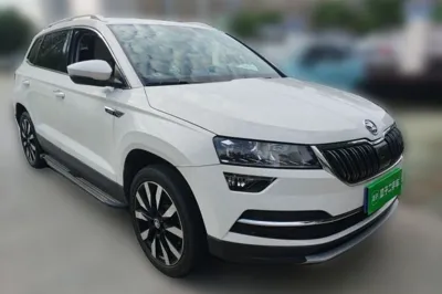 Skoda Karoq 2018, 72300 км, за 7401 USD