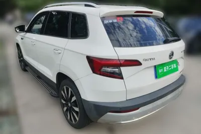 Skoda Karoq 2018, 72300 км, за 7401 USD