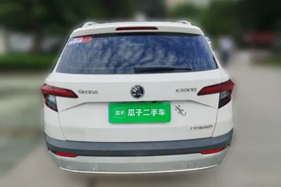 Skoda Karoq 2018, 72300 км, за 7401 USD