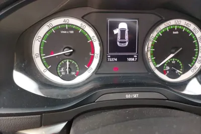 Skoda Karoq 2018, 72300 км, за 7401 USD - фото 12