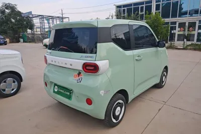 Wuling Hongguang MINIEV 2024, 26400 км, за 6229 USD - фото 6