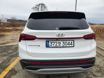 Hyundai Santafe 2021, 112095 км, за 11766.27 USD