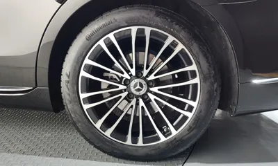 Mercedes-Benz S-Class 2021, 63827 км, за 48575.56 USD - фото 21