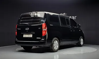 Hyundai Starex 2017, 144674 км, за 6988.94 USD