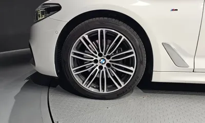 BMW 5-Series 2020, 36279 км, за 25449.52 USD