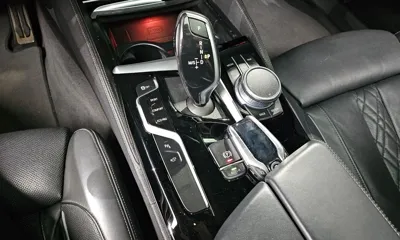 BMW 5-Series 2020, 36279 км, за 25449.52 USD - фото 9