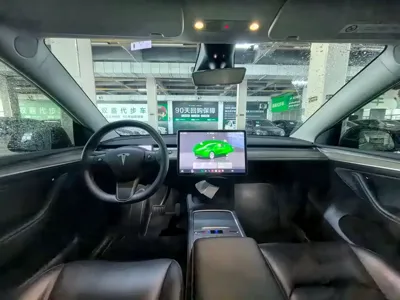 Tesla Model Y 2022, 65000 км, за 21629.95 USD