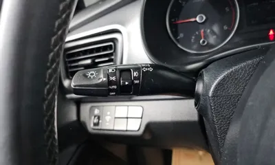 Kia Stonic 2019, 57799 км, за 6291.39 USD - фото 16