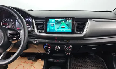 Kia Stonic 2019, 57799 км, за 6291.39 USD - фото 18
