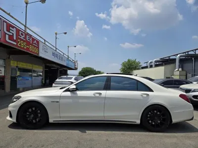 Mercedes-Benz S-Class 2015, 176928 км, за 22646.71 USD