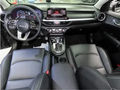 Kia K3 2022, 110792 км, за 8205.33 USD - фото 10