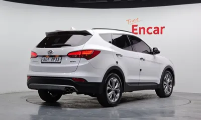 Hyundai Santafe 2015, 120566 км, за 6600.59 USD