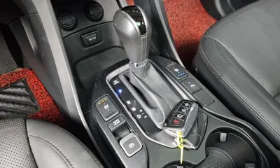 Hyundai Santafe 2015, 120566 км, за 6600.59 USD - фото 9