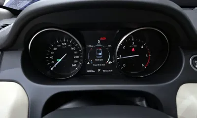 Land Rover Discovery Sport 2018, 102814 км, за 9117.94 USD - фото 8