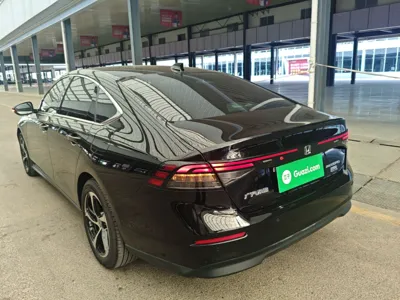 Honda Accord 2023, 22300 км, за 19932 USD - фото 4