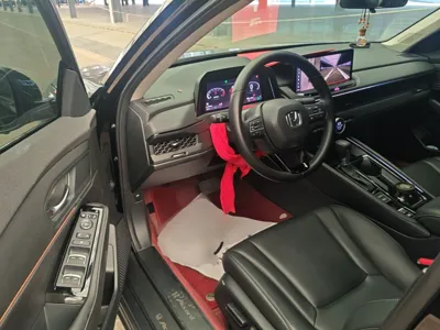 Honda Accord 2023, 22300 км, за 19932 USD - фото 18