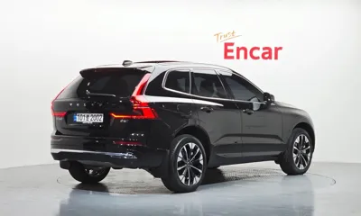 Volvo XC60 2026, 6979 км, за 42912.01 USD