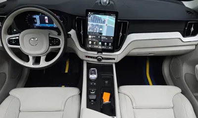 Volvo XC60 2026, 6979 км, за 42912.01 USD - фото 7