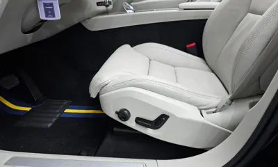 Volvo XC60 2026, 6979 км, за 42912.01 USD - фото 34