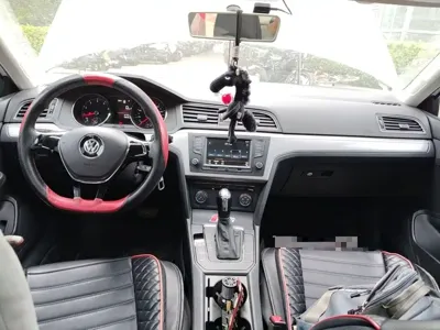 Volkswagen Lamando 2015, 79200 км, за 5473.7 USD - фото 13