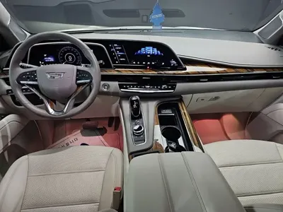 Cadillac Escalade 2021, 46890 км, за 53994.32 USD - фото 7