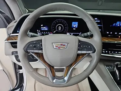 Cadillac Escalade 2021, 46890 км, за 53994.32 USD - фото 12
