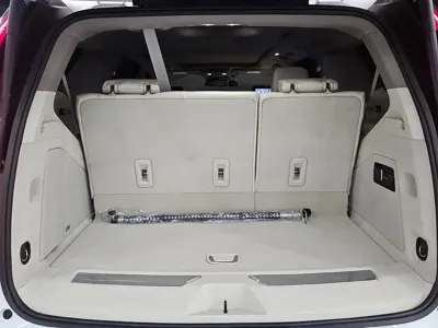 Cadillac Escalade 2021, 46890 км, за 53994.32 USD - фото 20
