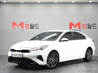 Kia K3 · 2023 год