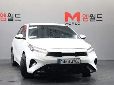 Kia K3 2023, 52900 км, за 10437.18 USD