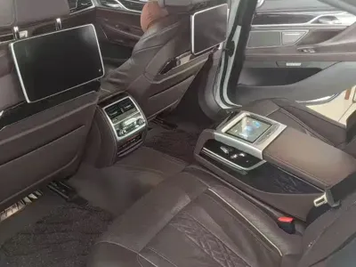 BMW 7 Series 2018, 190000 км, за 23395.66 USD