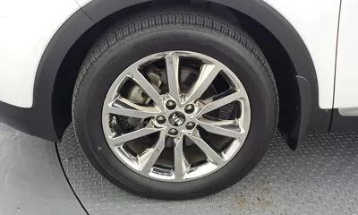 Kia Sorento 2015, 165106 км, за 8008.4 USD