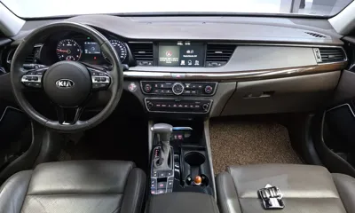 Kia K7 2019, 107534 км, за 7862.57 USD - фото 7