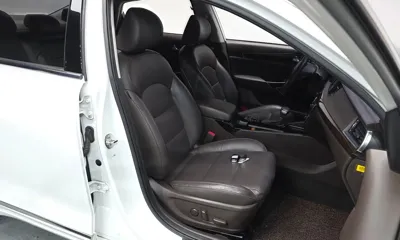 Kia K7 2019, 107534 км, за 7862.57 USD - фото 11