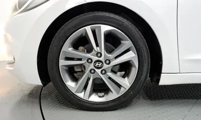 Hyundai Avante 2018, 94385 км, за 7159.74 USD