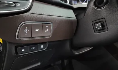 Hyundai Grandeur 2019, 117908 км, за 11027.96 USD - фото 29