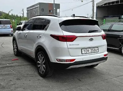 Kia Sportage 2018, 133002 км, за 8983.72 USD