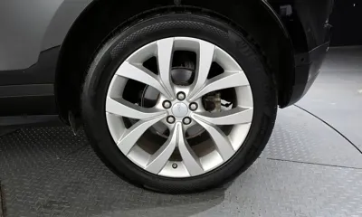 Land Rover Range Rover Evoque 2020, 68787 км, за 15850.68 USD