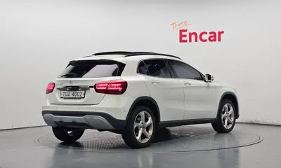 Mercedes-Benz GLA-Class 2018, 114109 км, за 7811.47 USD
