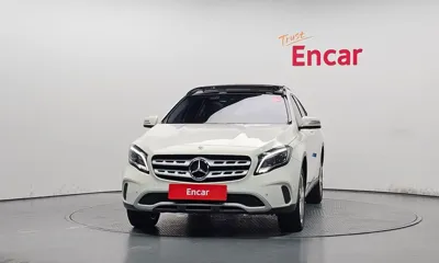 Mercedes-Benz GLA-Class 2018, 114109 км, за 7811.47 USD
