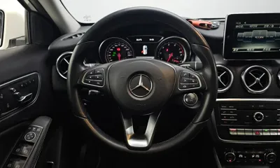 Mercedes-Benz GLA-Class 2018, 114109 км, за 7811.47 USD - фото 13