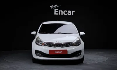 Kia Pride 2013, 80261 км, за 3237.53 USD